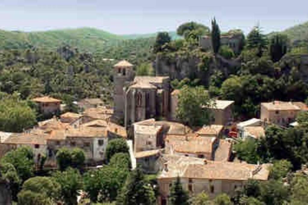 Maison Avec Exterieur Proche Saint Guilhem Le Desert Exterior photo